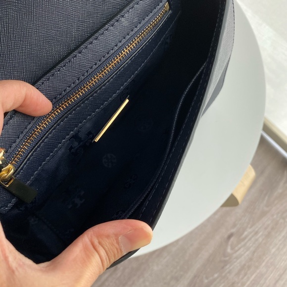 🚫SOLD🚫TORY BURCH CROSSBODY BAG NWOT - Picture 7 of 8